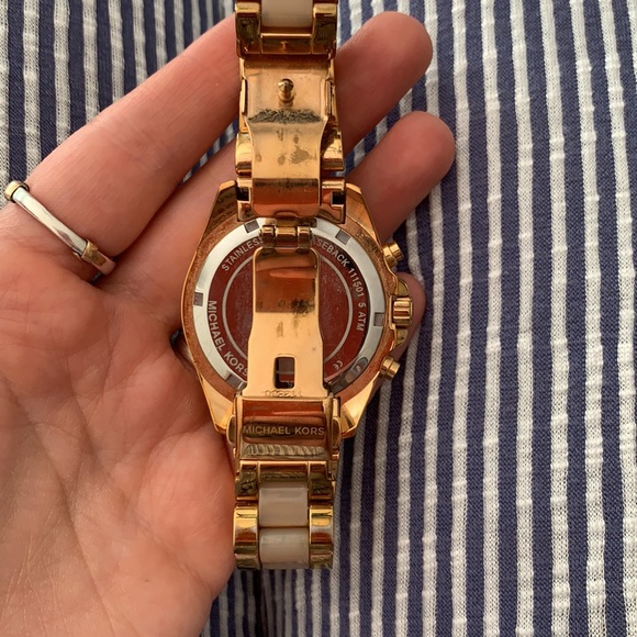 Rose gold Michael Kors watch main image 4